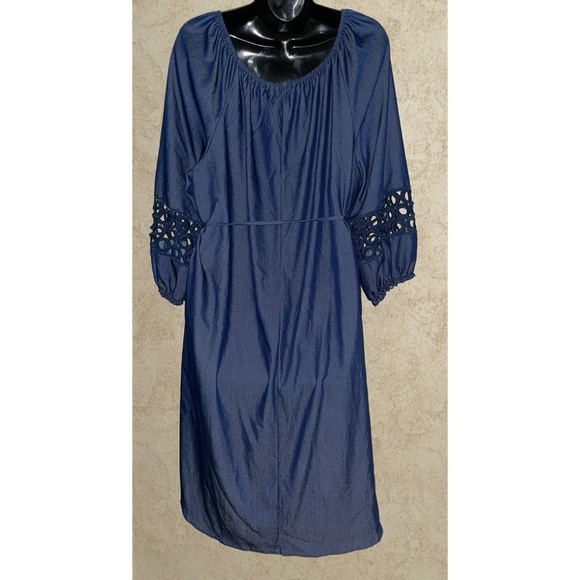 mlle gabrielle Denim Dress(Pit to pit 24”  Waist across 25”
Length 37”) - Picture 3 of 6